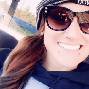 Meet your Posher, Magan